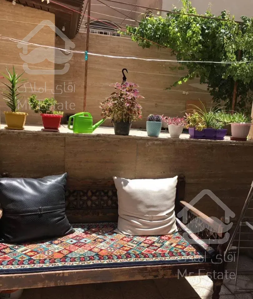 ویلا ۲۷۰ متر دوخوابه