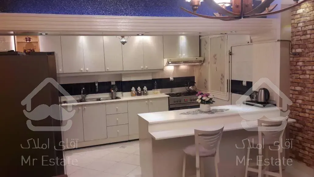 اجاره آپارتمان/سند اداری/صادقیه(فردوس شرق)