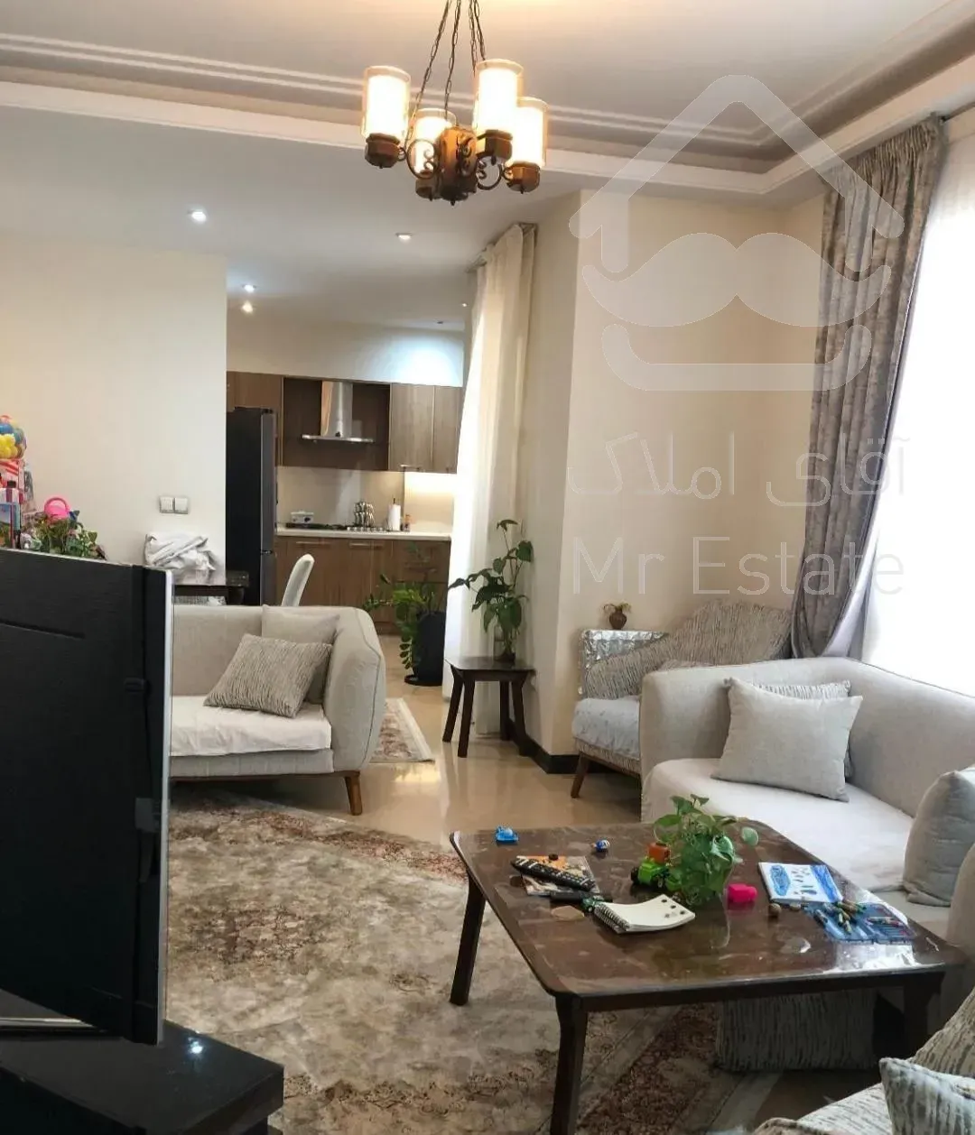 ۷۵متر / فول امکانات/خوش نقشه/ غرق نور/ویودار