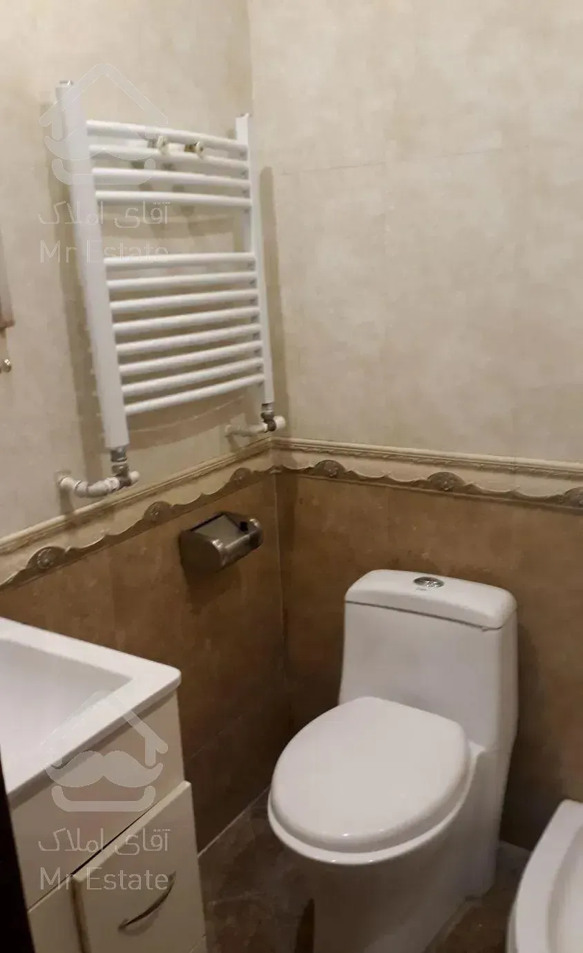 اپارتمان ۱۳۰متری