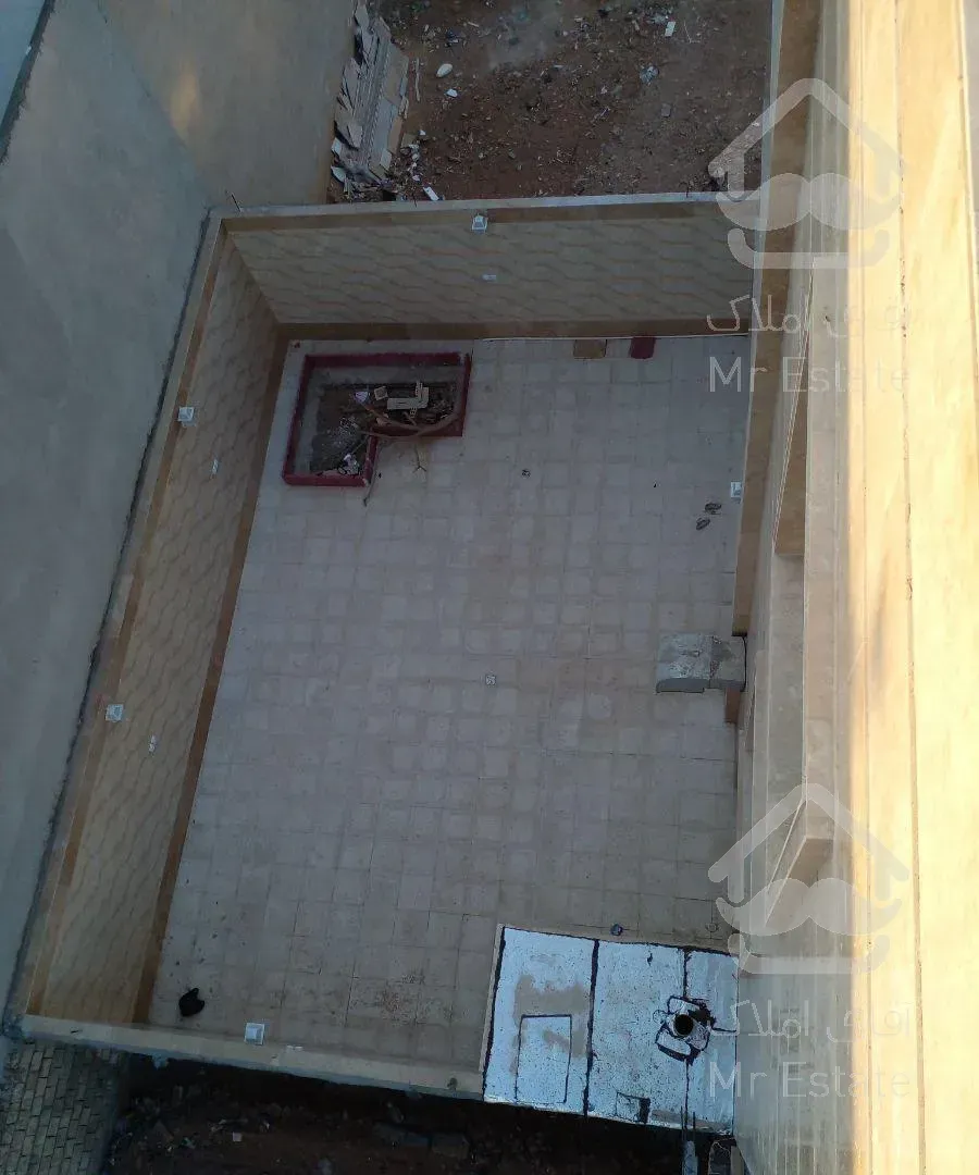 آپارتمان ۳ طبقه و ۳ واحده شهرک بوستان شهر گرگاب