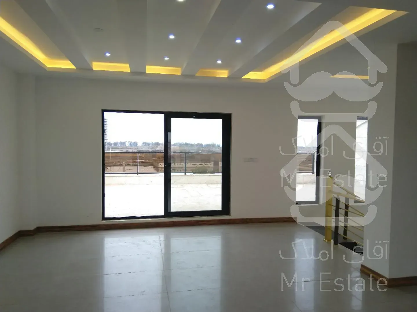 ویلا مدرن تریبلکس استخردار شهرکی سرخرود