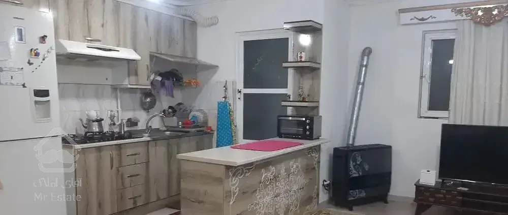 آپارتمان طبقه دوم