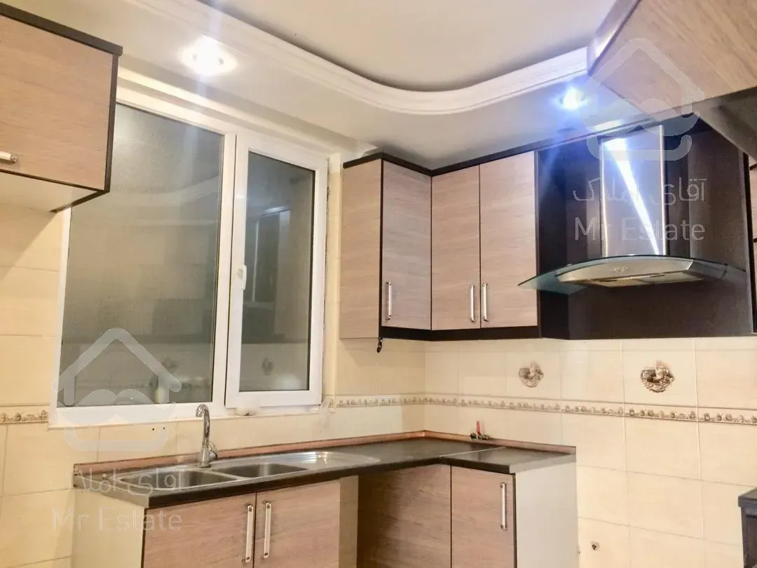 خرید اپارتمان ۸۲ متری اباذر گلدشت