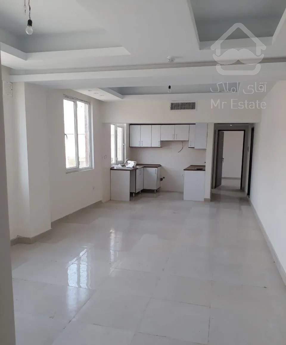 ۸۵متری . دو خواب. فول امانات . شاهین شمالی