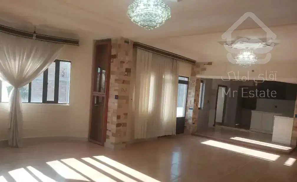 ۱۵۰ متر امید ۱۷ سال ساخت ۱۳۹۰ املاک آروان