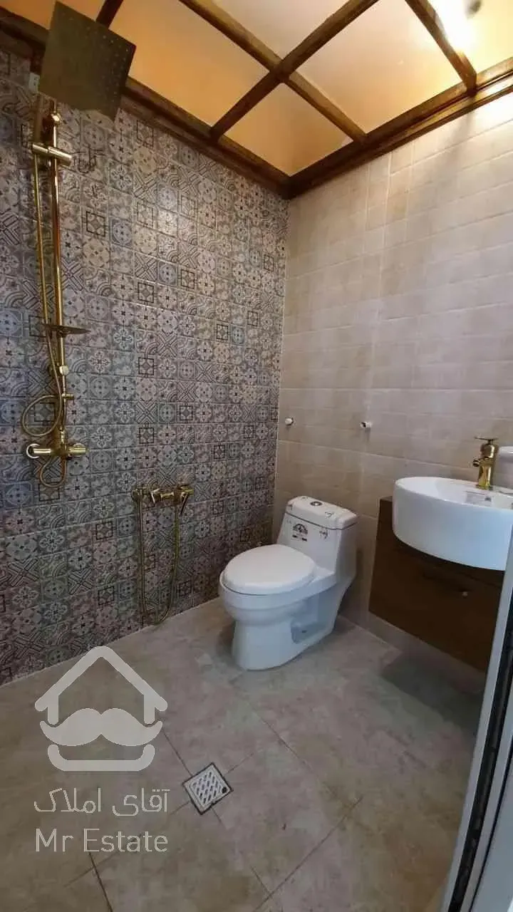 تریبلکس مدرن استخر دار