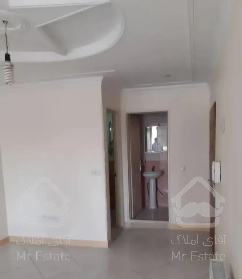 آپارتمان ۵۲ متری ۱ خواب با آسانسور.