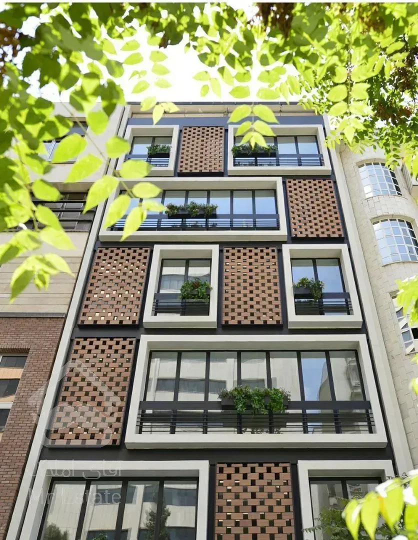 ۴۵متری*  ۴۸متری *   پارکینگ دار*   اسکندری