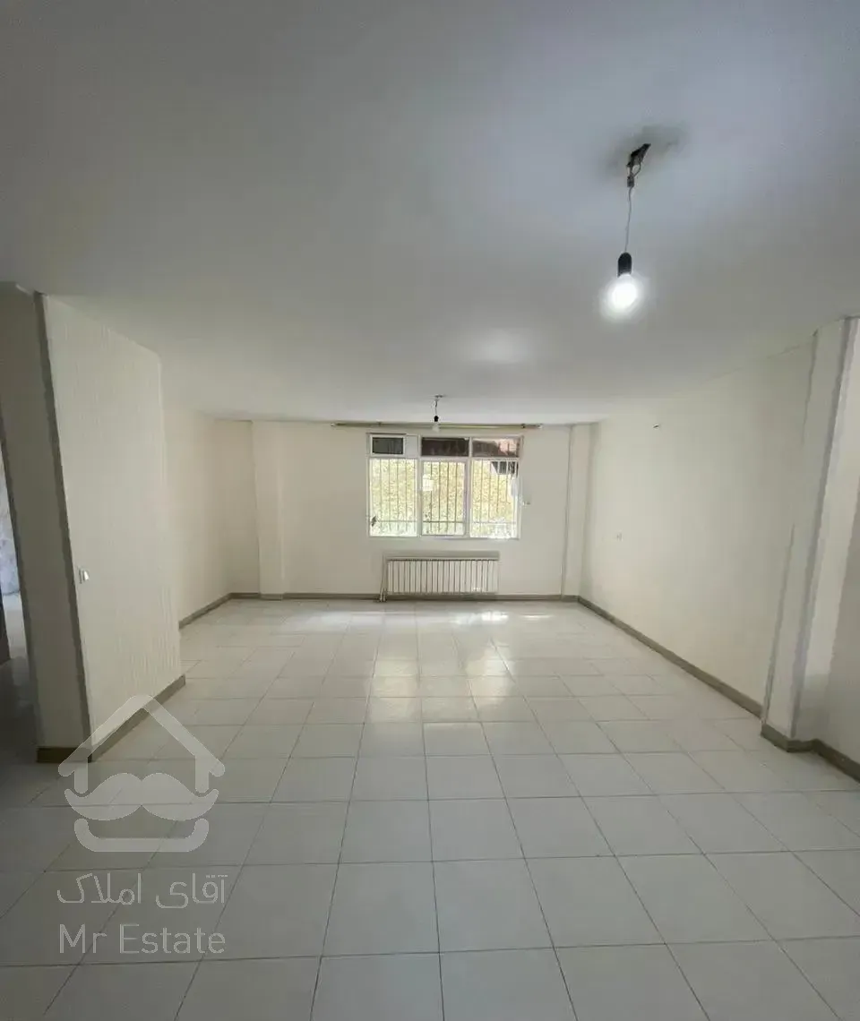 اجاره ویلایی ۱۰۰متر ۲خواب همکف حیاط دارشهرک چشمه