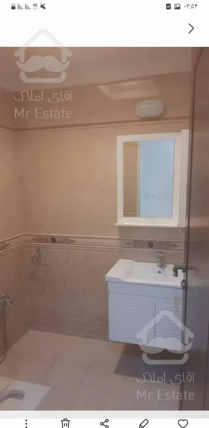 هروی ریحانی شمالی ۱۰۵ متر با ۴۰ متر تراس اختصاصی