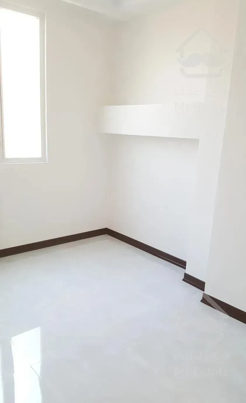 110 متر / خوش نقشه / فول امکانات