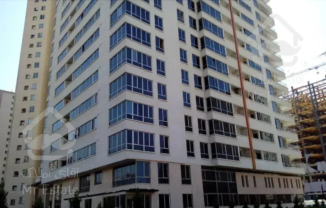 900 متری اداری در 2 طبقه کوهک چیتگر علیپور