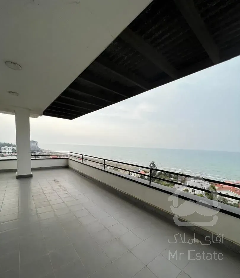 آپارتمان ساحلی ۳۳۴ متر ویو ابدی دریا