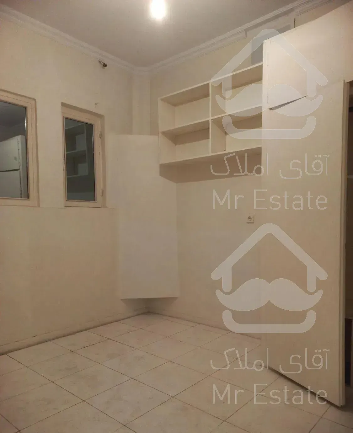 رهن کامل * آپارتمان ۵۰ متری *  فول امکانات