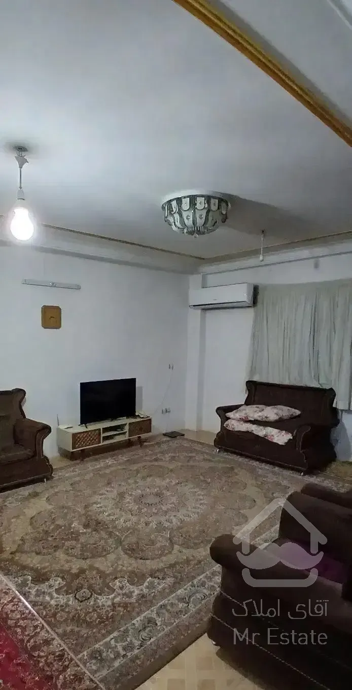 فروش واحد۷۵متری خ تهران طبقه دوم