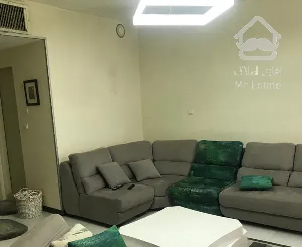 آپارتمان بازسازی شده در زنبق (عظیمیه)