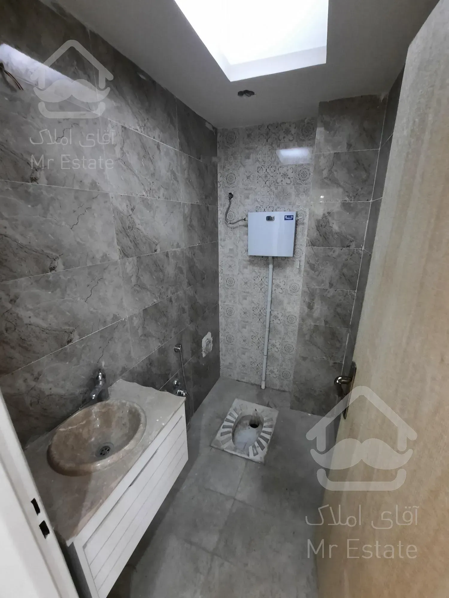 ۹۶ متر ،۲خواب/ فول امکانات