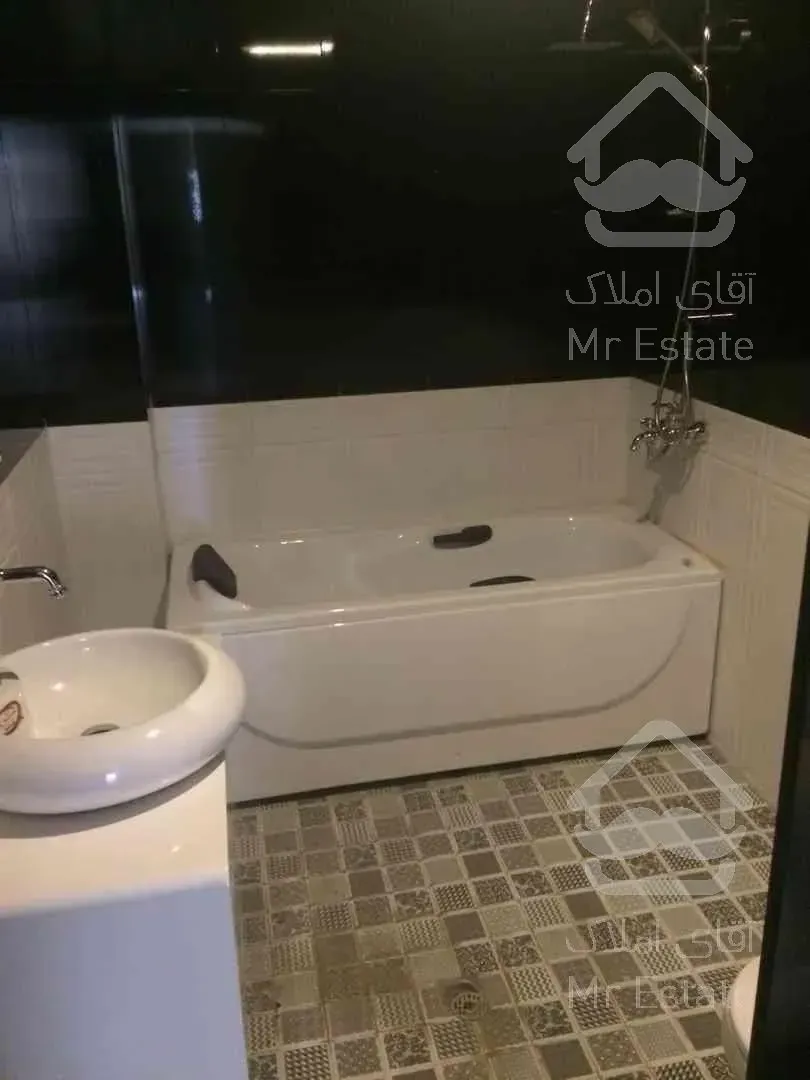 رهن و اجاره آپارتمان ۱۸۵ متری آجودانیه