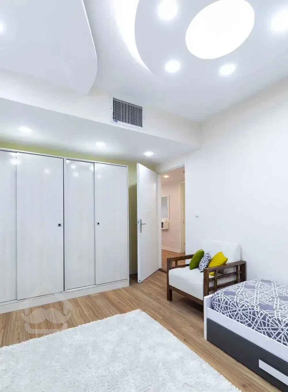 آپارتمان نقلی ۵۰ متری جهت خرید و فروش منطقه ۱۰