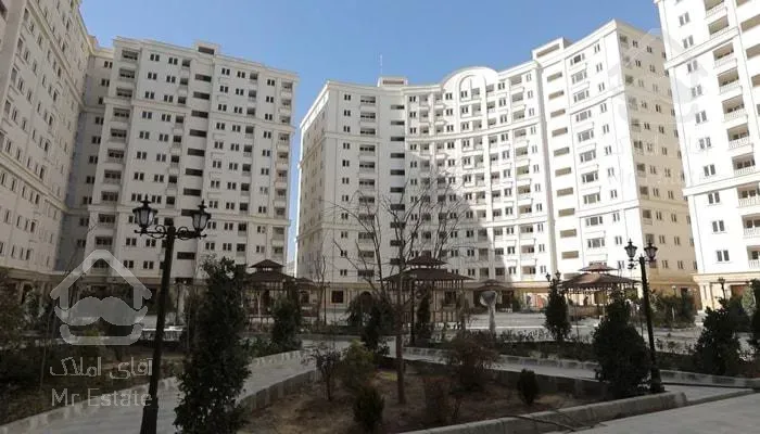 اپارتمان 90متری برج مجلل بام پونک