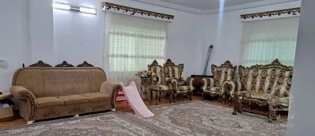 ویلا دوبلکس استخردار ۴۰۰متری/چهارخوابه/مدارک کامل