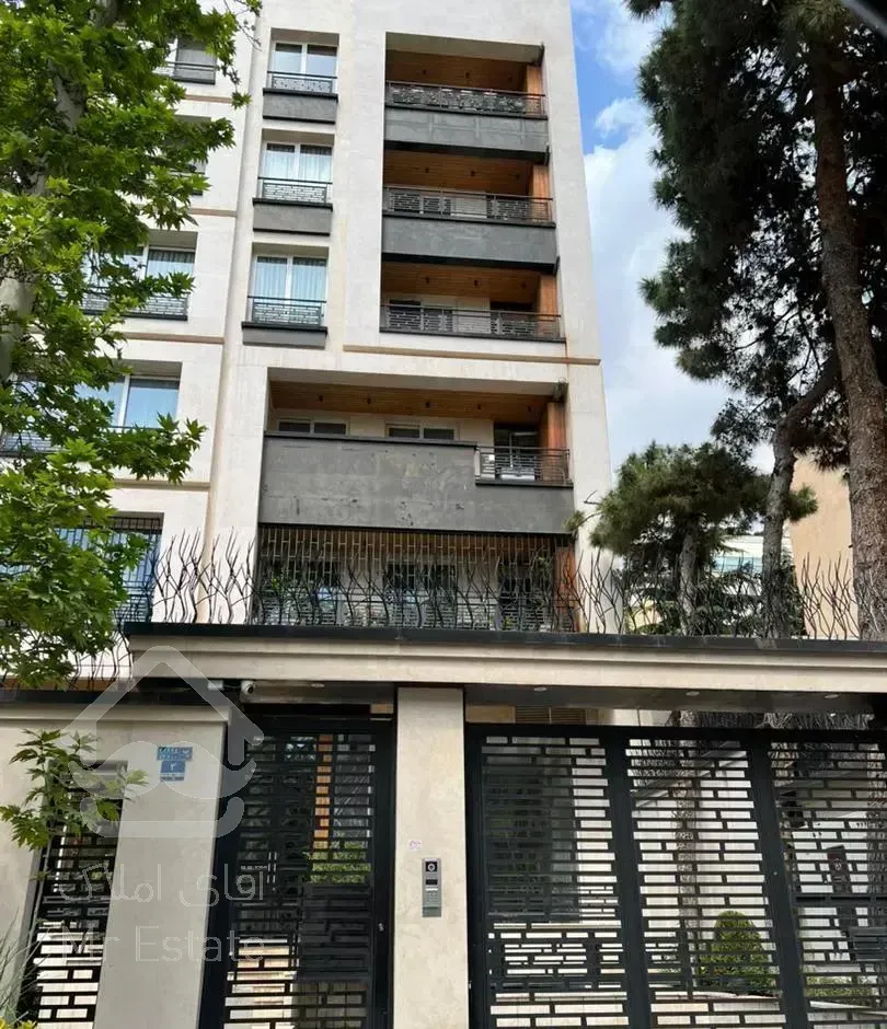 نیاوران ۲۷۰ متر تکواحدی لوکس