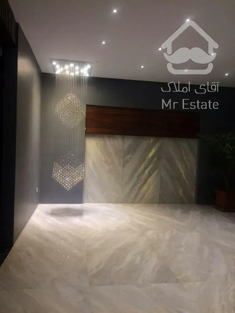 خرید آپارتمان 215 متری فرمانیه