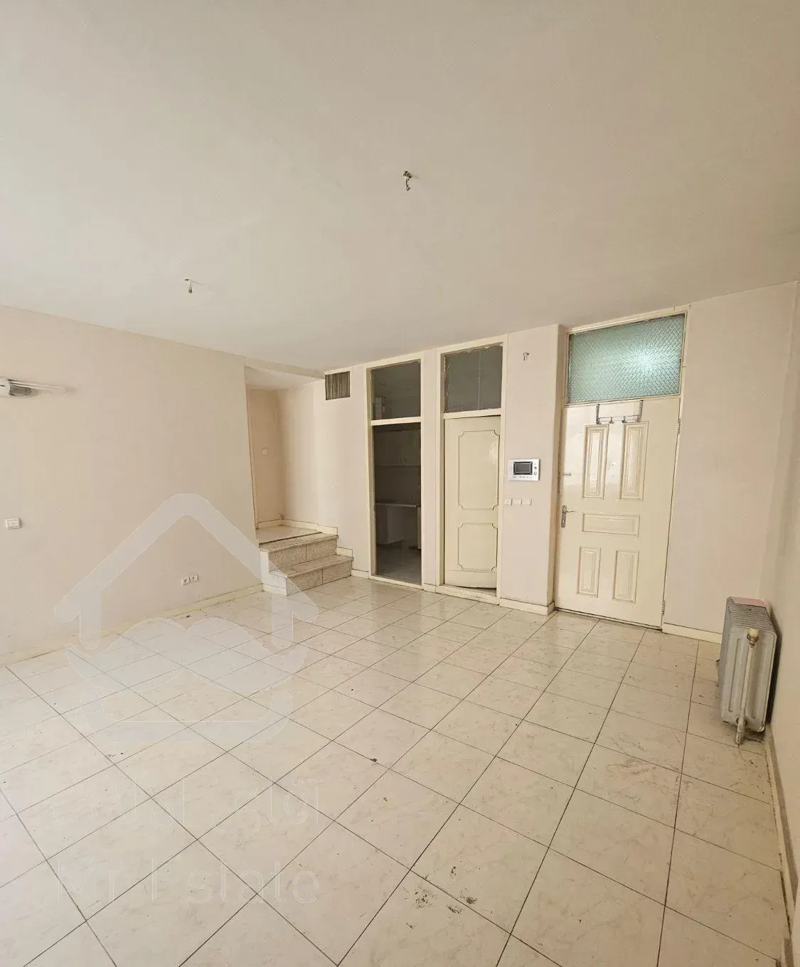 اجاره ۵۸ متری ۱ خوابه همکف در میدان پاستور