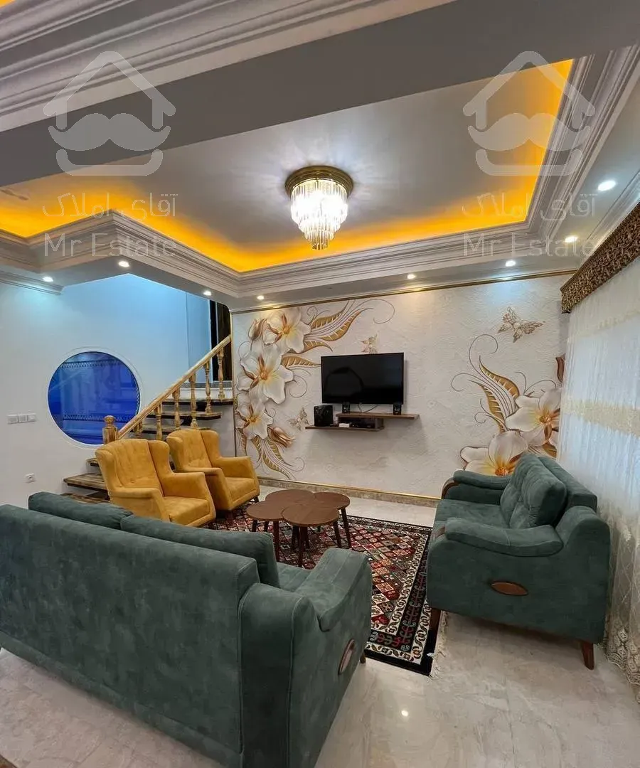 ویلا ۲۰۰ متر استخرو جکوزی دار بدون واسطه