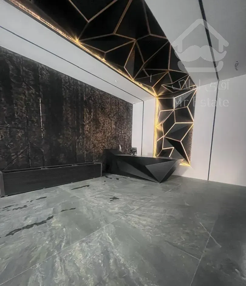 130 متر 2 دو خواب دارآباد / استخر در روف