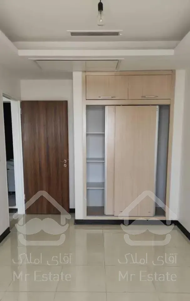 اجاره 116متر طبقه 13*ویو باز/کوهک دریاچه چیتگر ٢٢