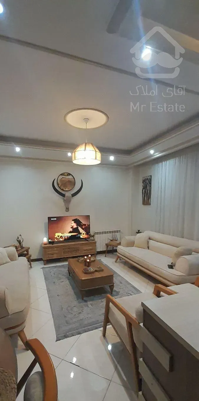 ۵۲متر ،یک خوابه،آسانسور،انباری،تک واحدی استادمعین