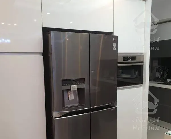 آپارتمان ۲خوابه بالای میدان کاج