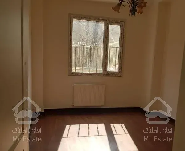 ۱۱۴ متری /پونک سردارجنگل/ سالن پرده خور