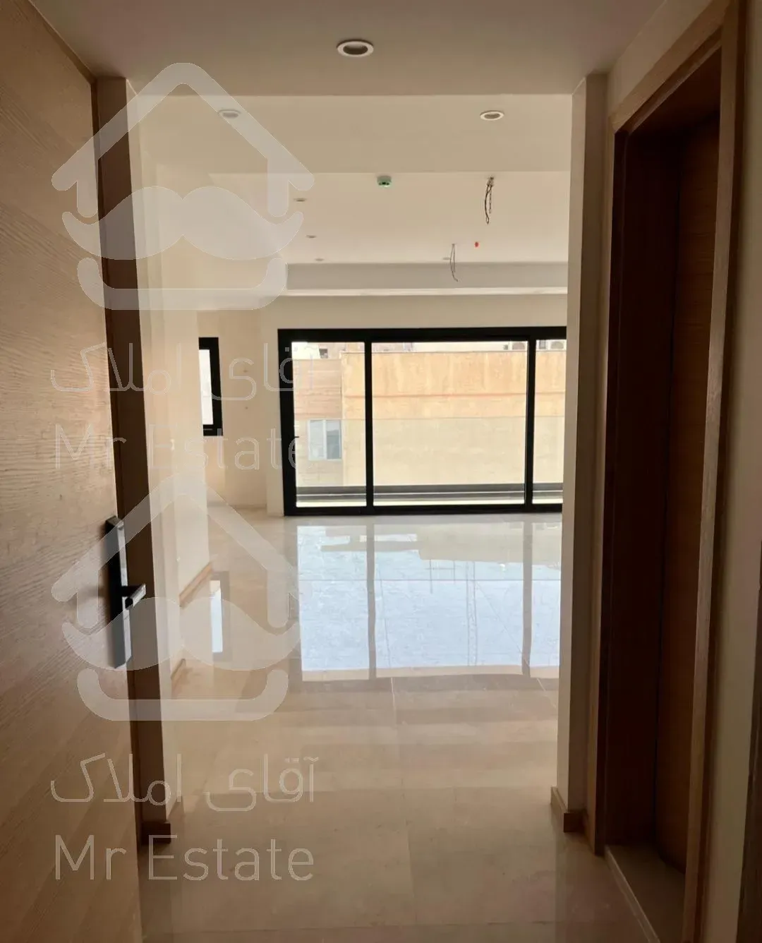 رهن آپارتمان ۱۳۵ متری سعادت آباد