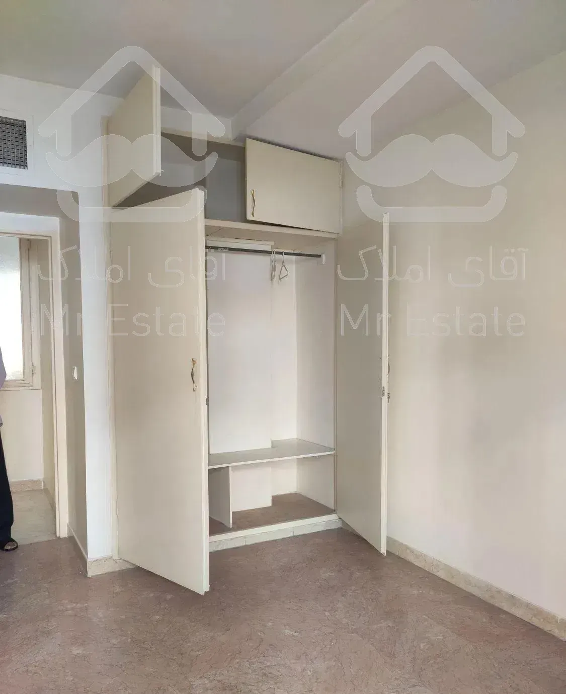 113 متر مسکونی وزرا