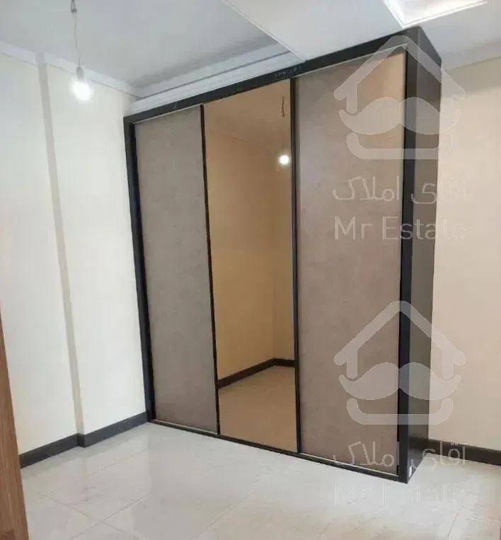 ۱۵۰مترکلیدنخورده تکواحدی شاهین شمالی سالن غرق نور