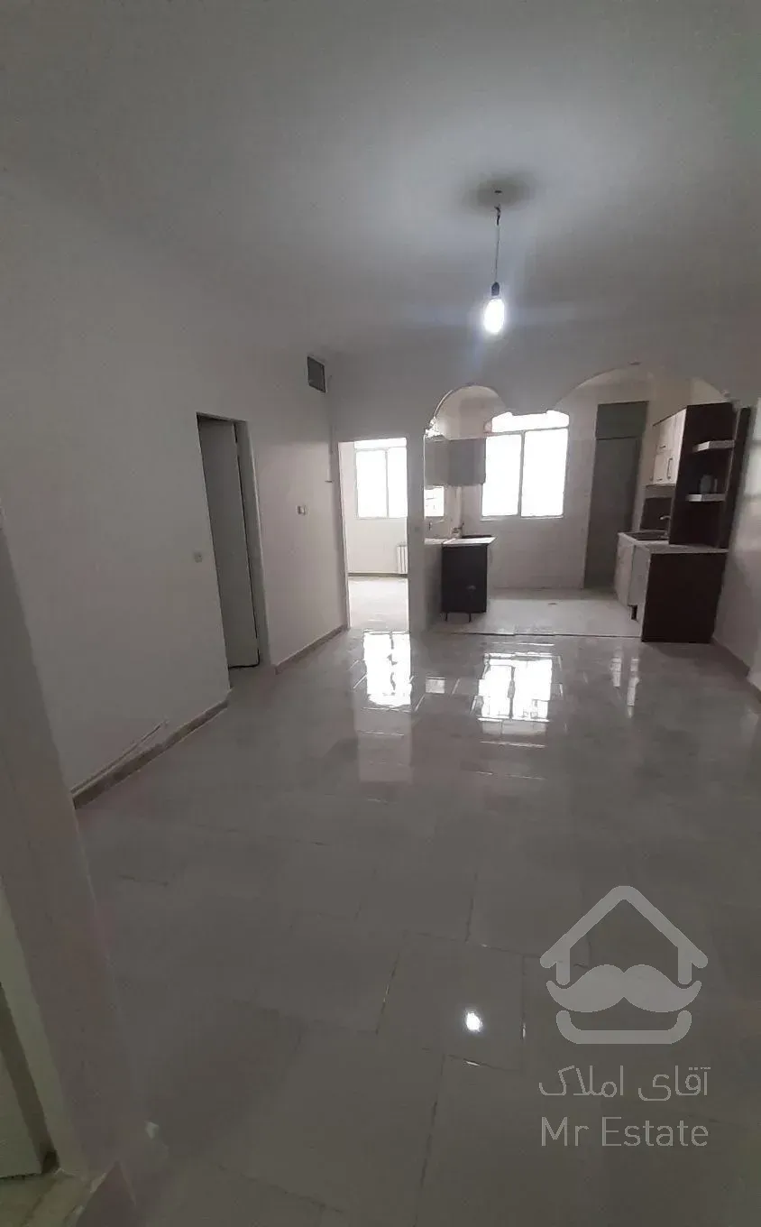 فروش آپارتمان ۶۲ متری ۱ خوابه طبقه ۳ در خ فردوسی