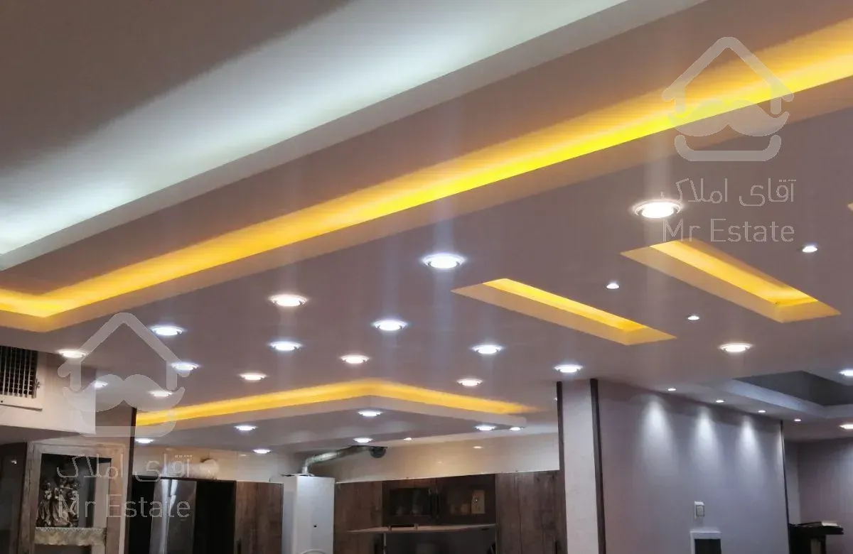 آپارتمان 126متر سه خواب جنوبی.