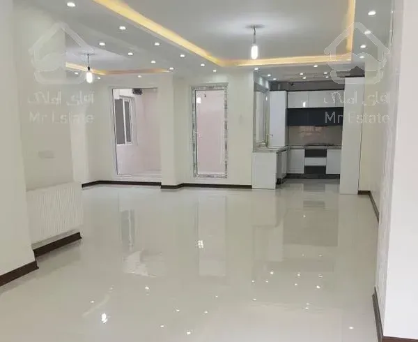 ۱۱۴ متری /پونک سردارجنگل/ سالن پرده خور