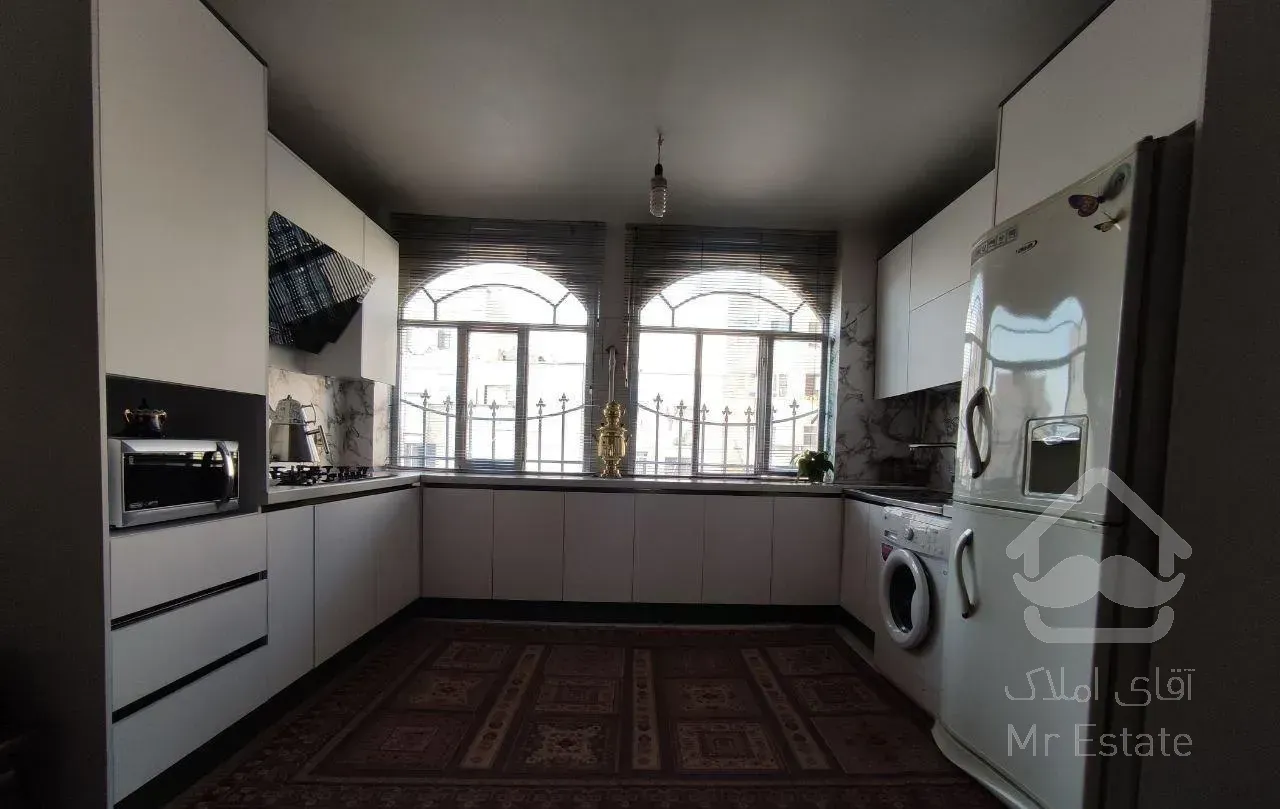 فروش آپارتمان ۷۰ متری ۲ خوابه طبقه ۴ در آشتیانی