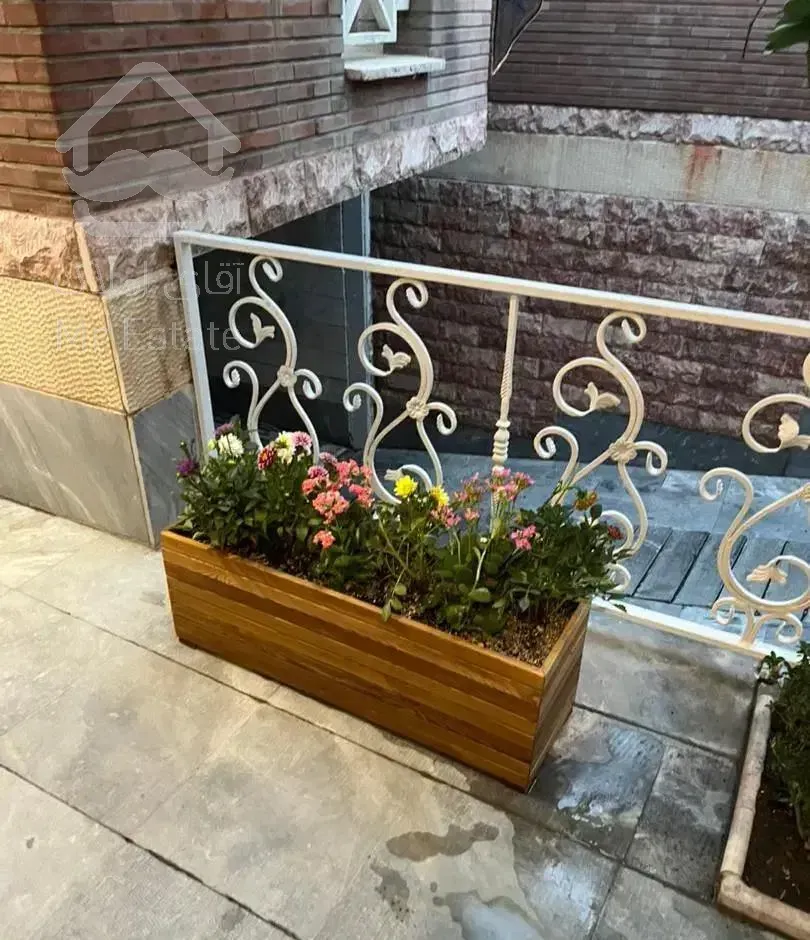 آپارتمان ۹۰ متر فول فرمانیه