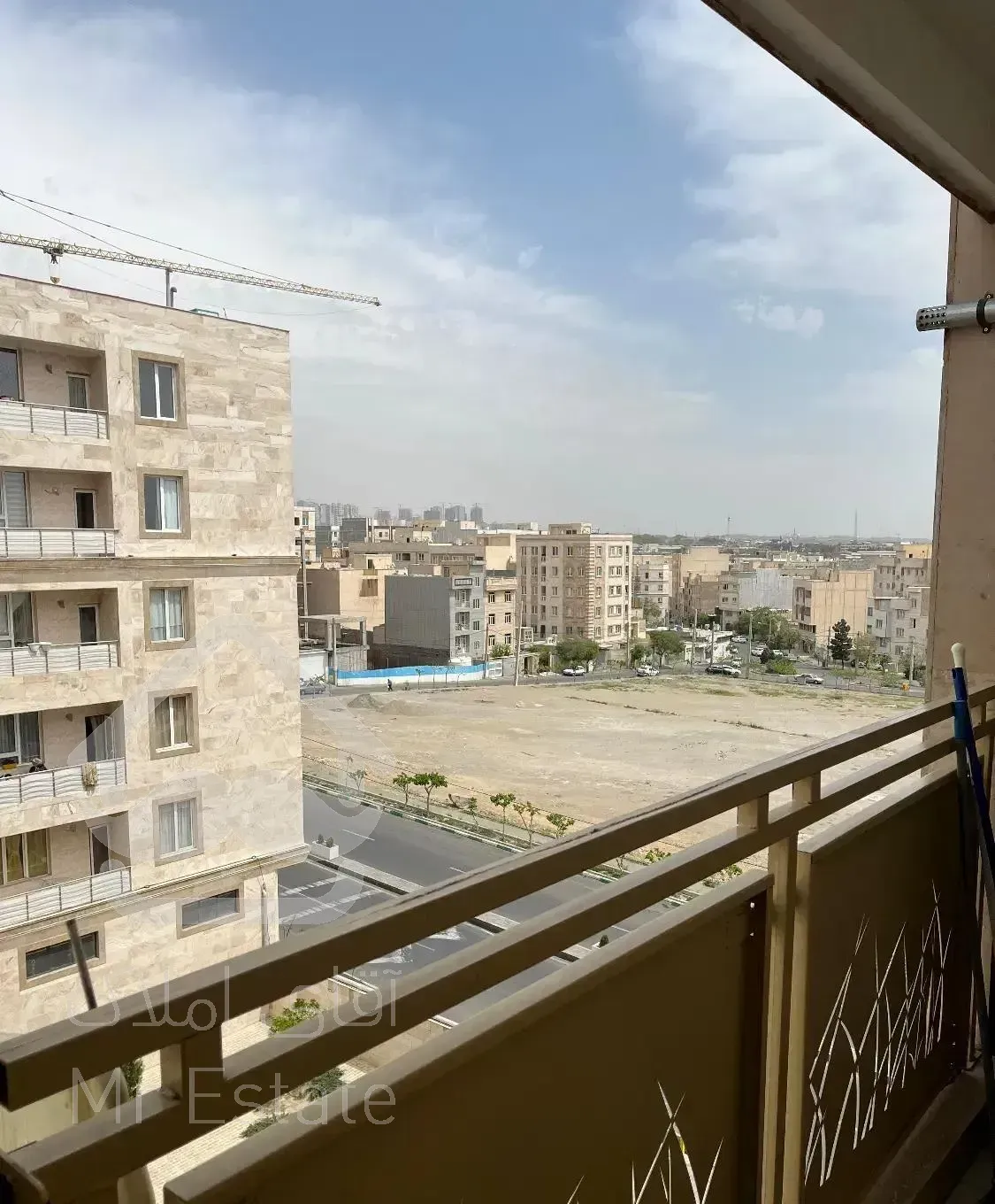 ۶۸ متری وردآورد خ ولیعصر/ دو خواب/رهن کامل