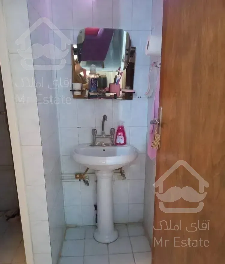 کریم خان میرزای شیرازی 90متری 2خوابه پارکینگ دار