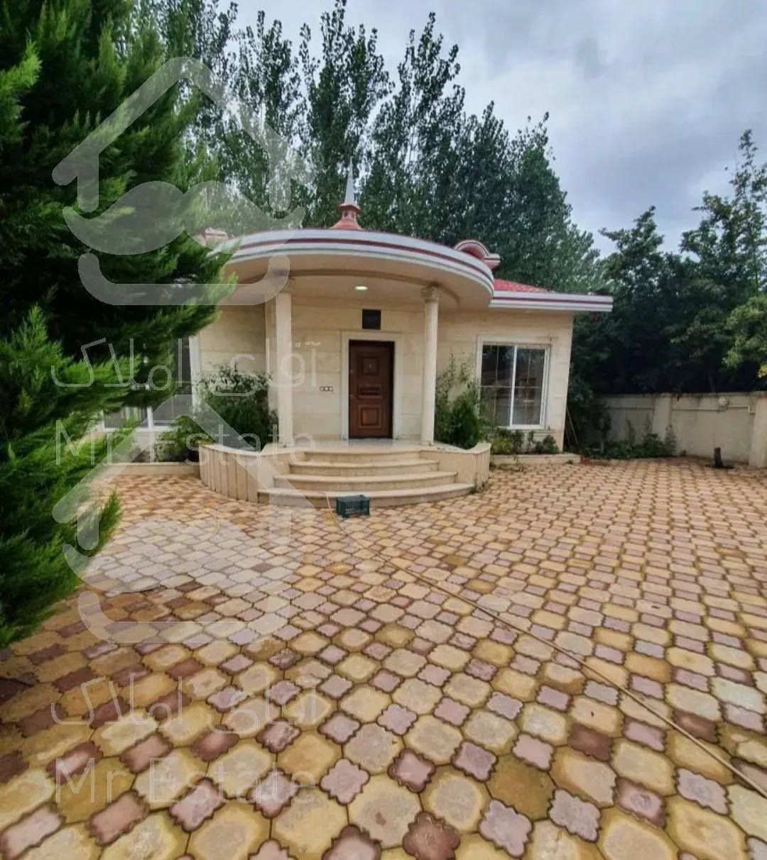 فروش ویلایی مدرن و ساحلی ۷۰۰ متر رضوانشهر