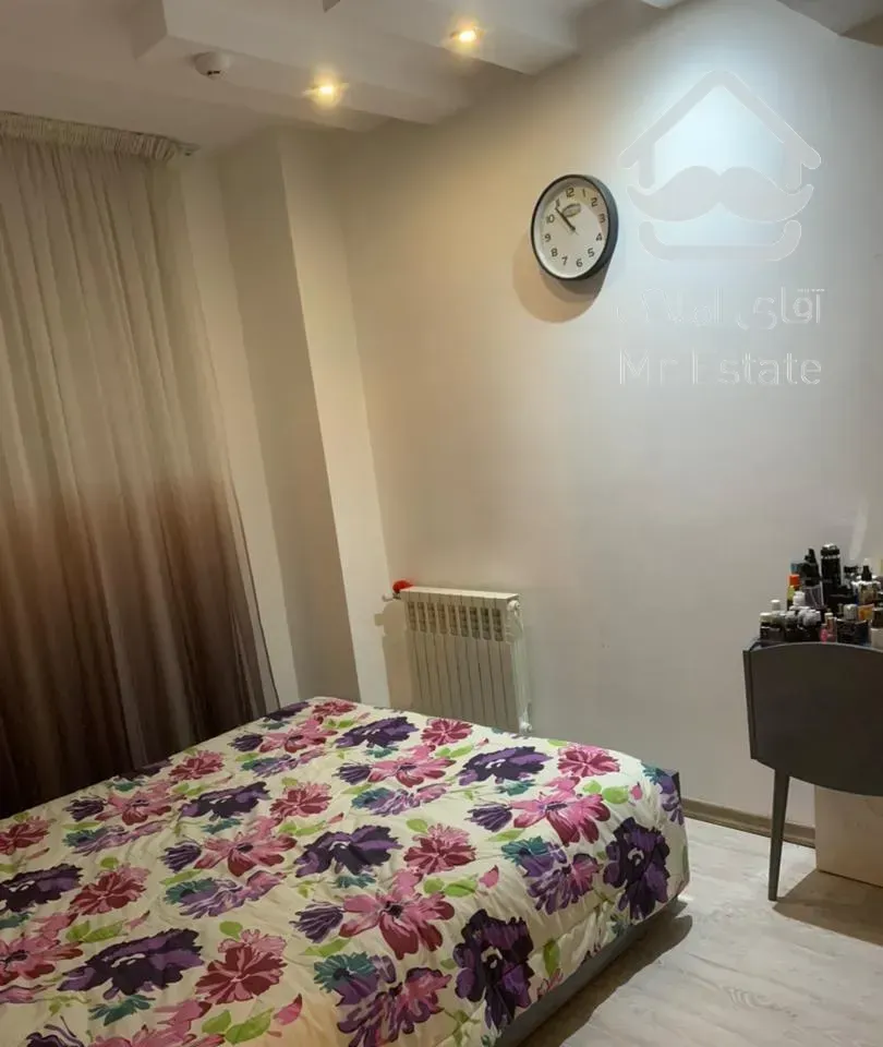 ۸۲/۵ متر دو خواب (  یا معاوضه با ماشین )