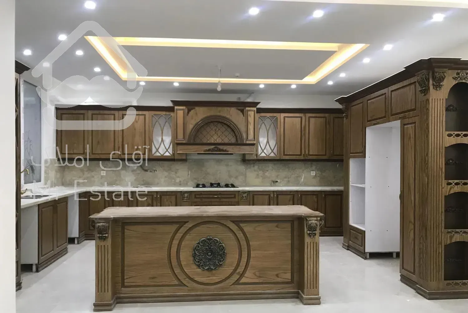 آپارتمان۱۶۵متر/رضاشهر/صفر/اعیونی/غرق نور