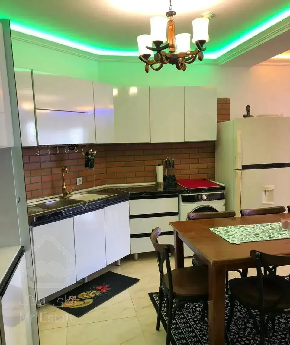 فروش آپارتمان ۱۰۷متر در چالوس رادیودریا