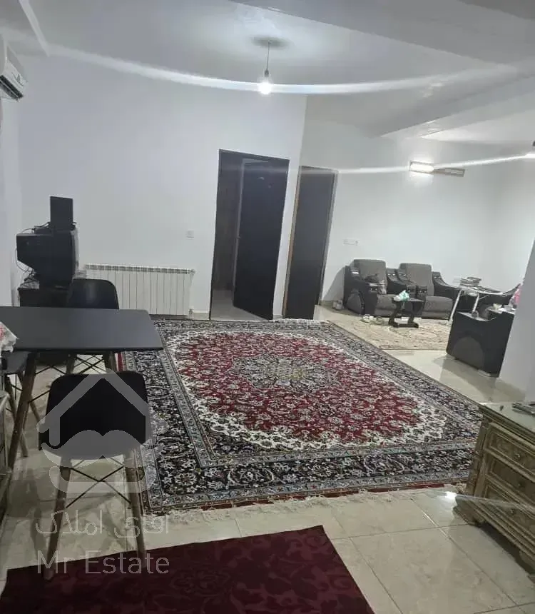 آپارتمان ۹۰متری/دو خواب/با آسانسور پارکینگ